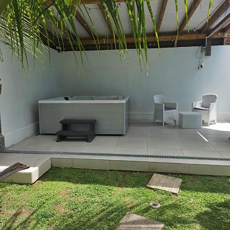Sweet Colibri Apartment Saint-Pierre Ngoại thất bức ảnh
