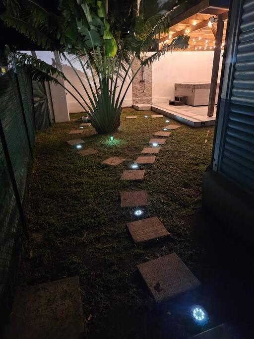 Sweet Colibri Apartment Saint-Pierre Ngoại thất bức ảnh