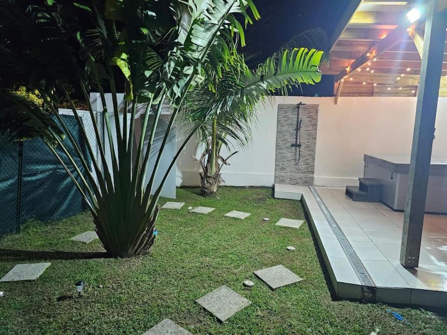 Sweet Colibri Apartment Saint-Pierre Ngoại thất bức ảnh